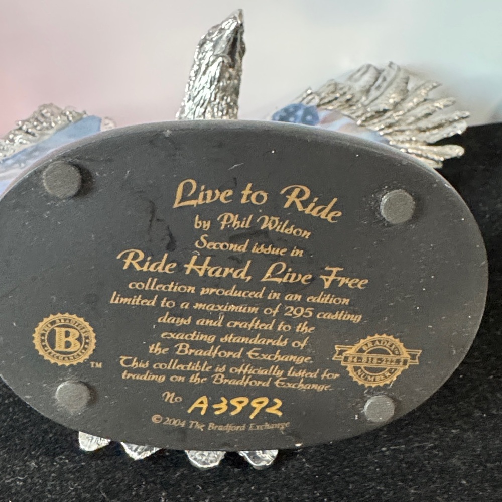 🔥Bradford Exchange Eagle Figurine #A3992 "Live to Ride" Ride Hard Live - Picture 11 of 15